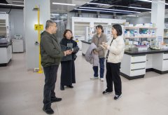 疾控核心赖善榕所长一行6人专家组莅临核心开展